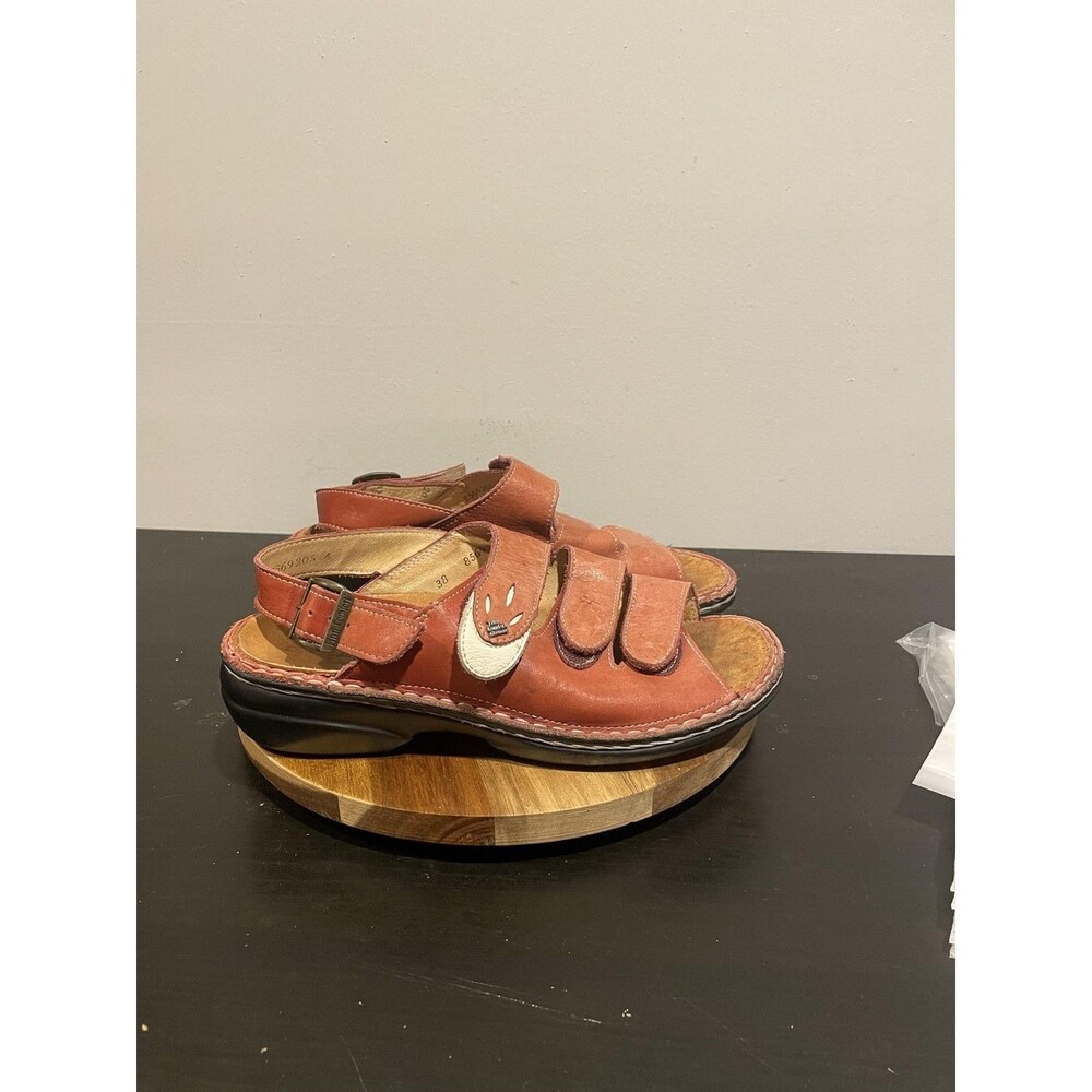 Finn Comfort Gomera Sandals Womens 7.5 Brown Leather Slingback Comfort Shoes